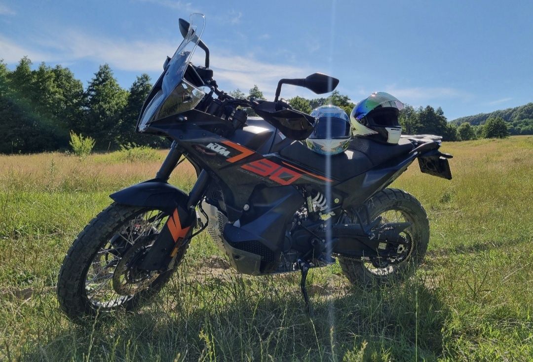 KTM 790 Adventure + Tech Pack
