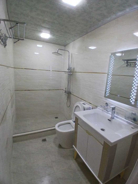 5 комнатная квартира на 8 этаже 112кв/м, в Самарканде