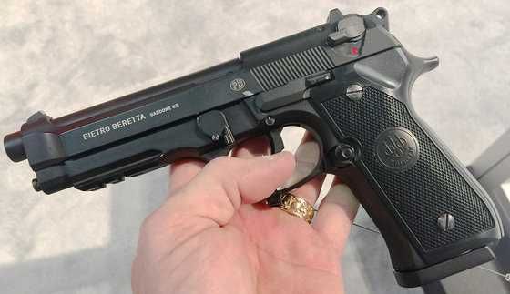 Pistol Airsoft Beretta/Taurus Mod 6,3j PutereMaxima FullMetal Co2