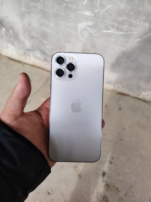 СРОЧНО IPhone 12 Pro Max  128 GB  KHA Идеальное состояние Не вскрытый