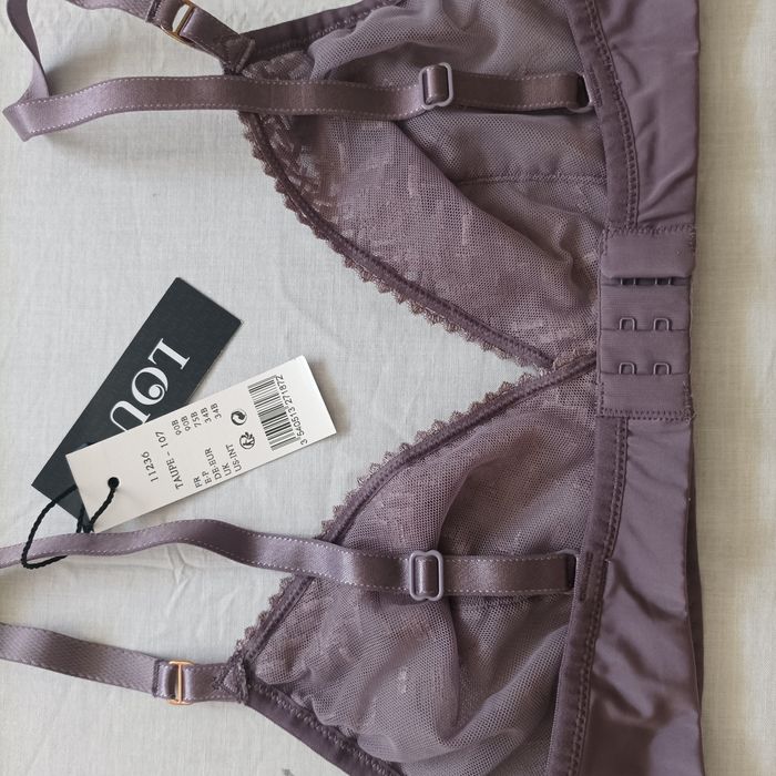 Lou Parish Chantelle 75B/ 80B луксозен сутиен