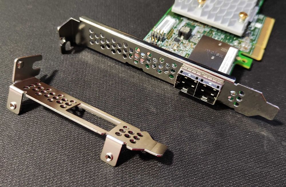 Controller SAS HPE Smart Array E208e-p SR Gen10 Mini-SAS HD