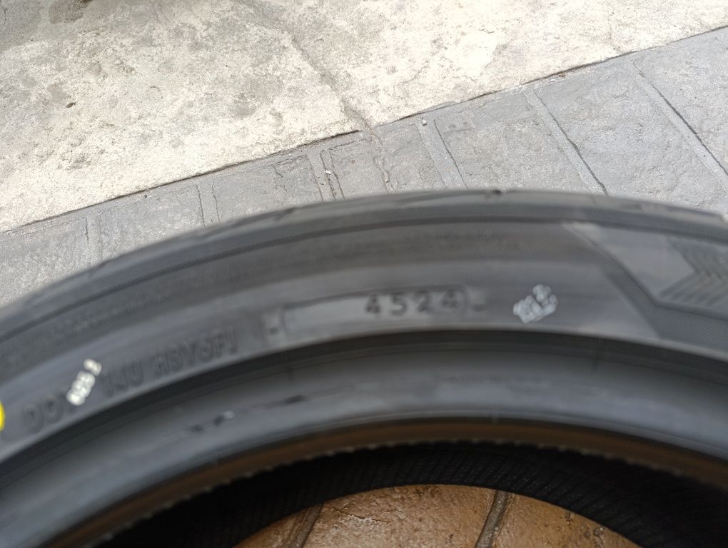 Летни гуми Yokohama 225/45/17 Advan Fleva БОРД