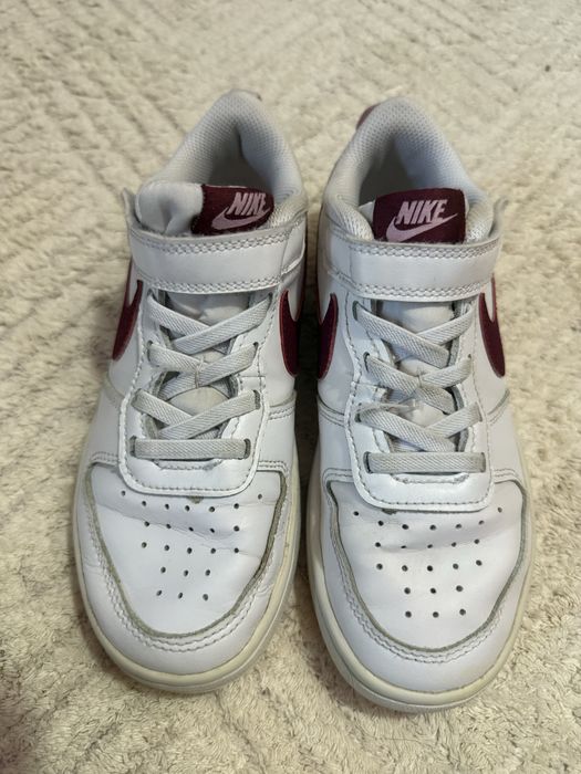 Детски кожени кецове Nike Court Borough (Бели/Бордо)