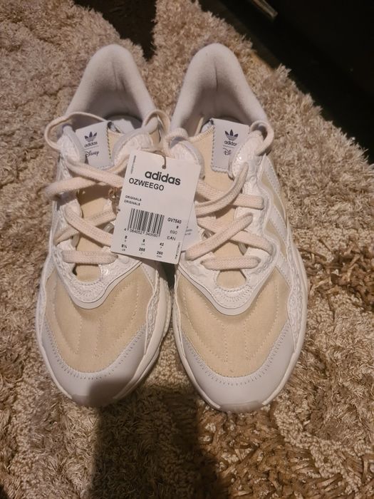 Adidasi ozweego dama