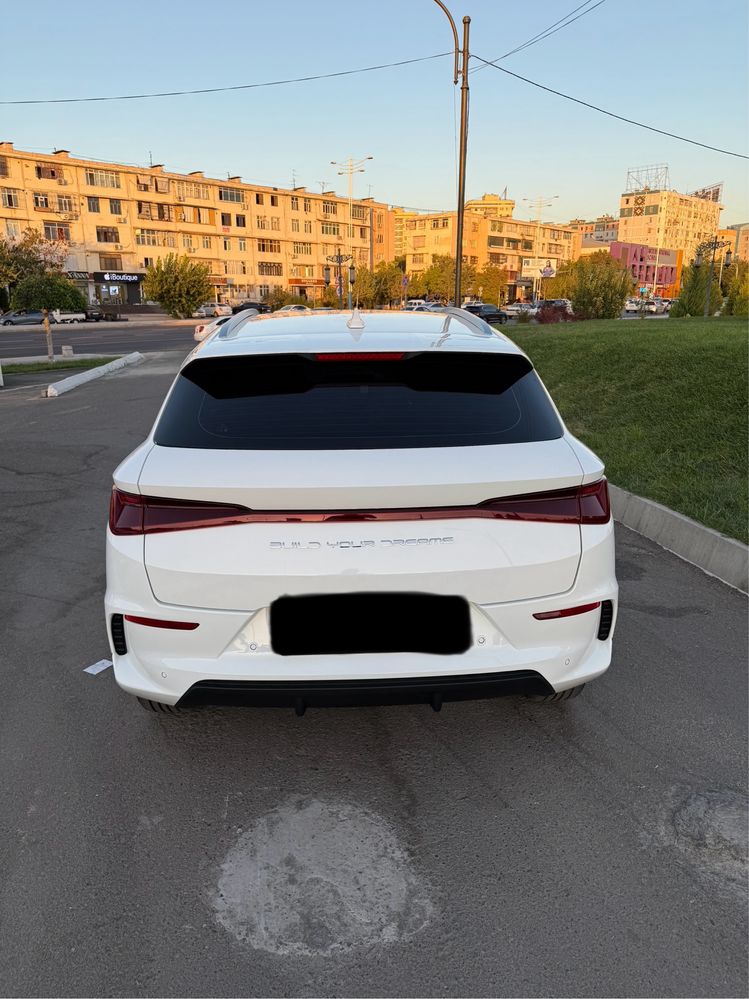 Byd e2 405 Luxury