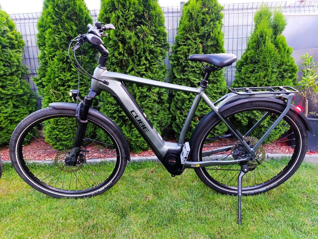 Електрически велосипед Cube KATHMANDU PRO 28/L