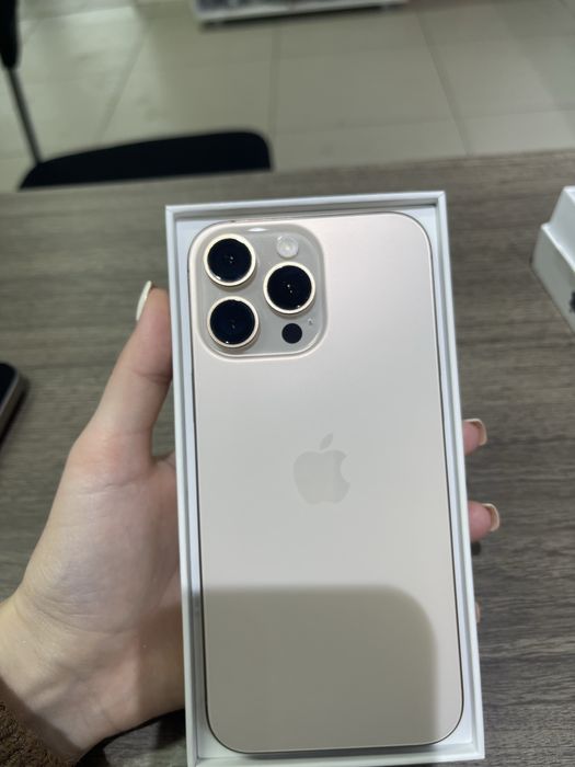 Iphone 16 pro max, desert, 256 gb