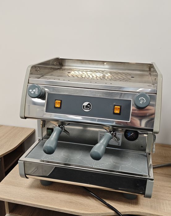 La Pavoni Pub2m , професионална италианска кафемашина