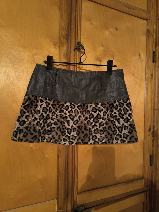 Пиджак и юбка в продаже