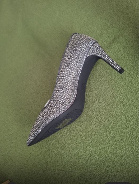 Pantofi de dama cu toc