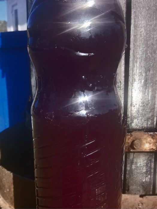 Vnd must rosu din feteasca regală