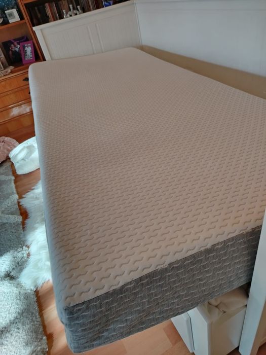 Saltea wellpur aproape noua