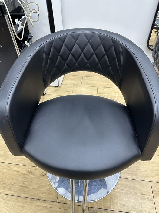 Кресло парикмахерское