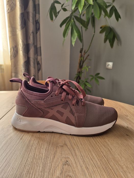 ASICS Tiger Gel-Lyte V Pro