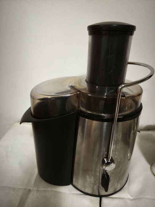 Storcător de fructe și legume