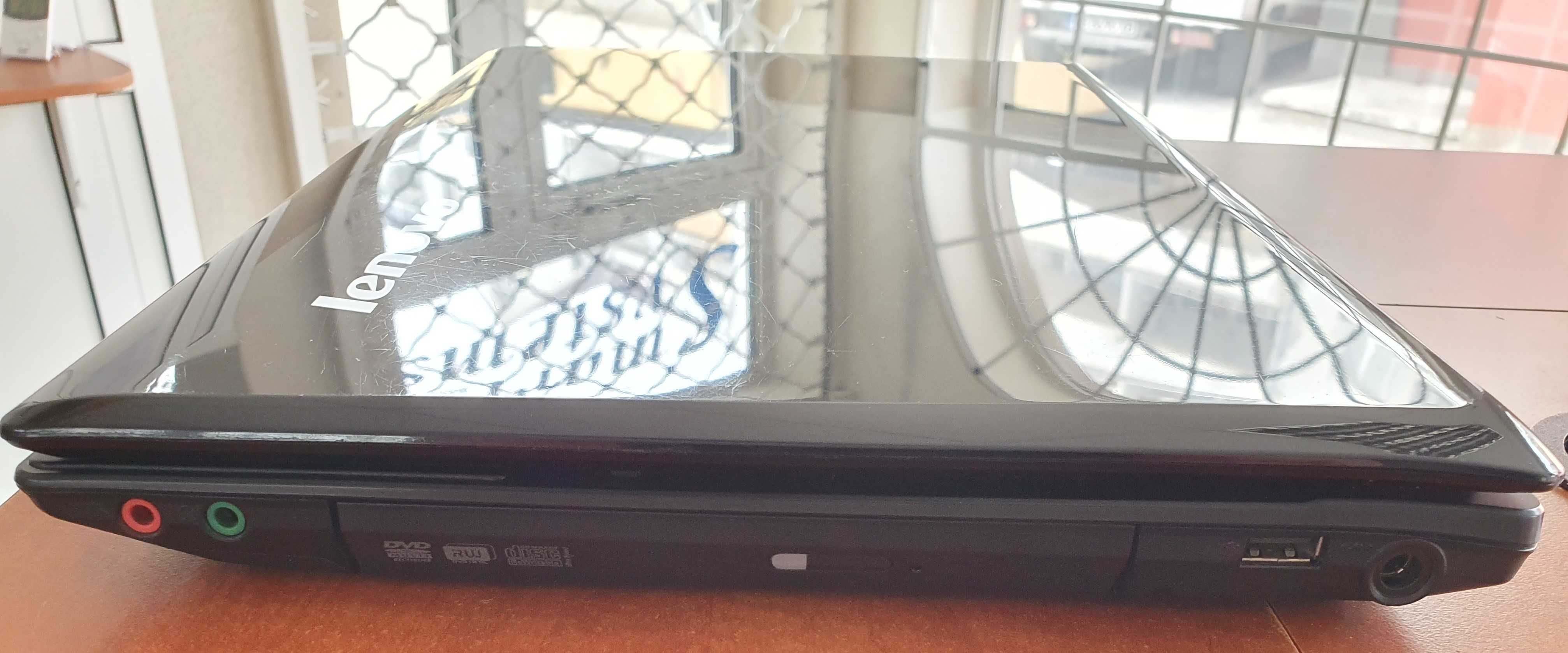 Lenovo лаптoп notebook 15.6" идеален за филми сърфиране интернет поща