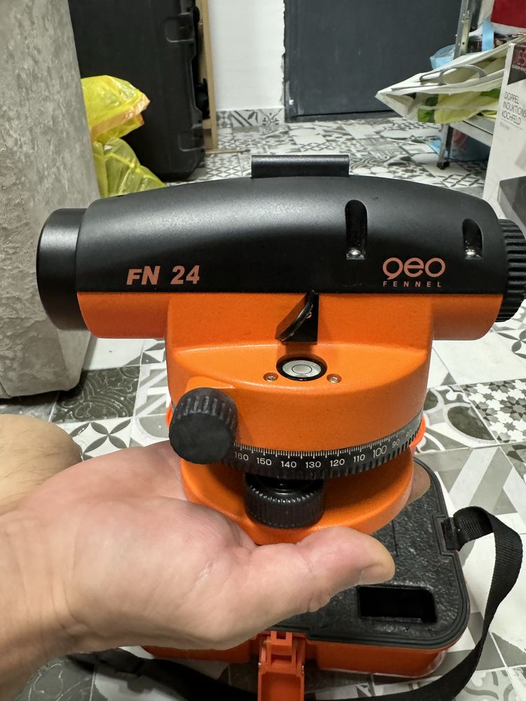 Nivela optica Qeo Fennel FN 24