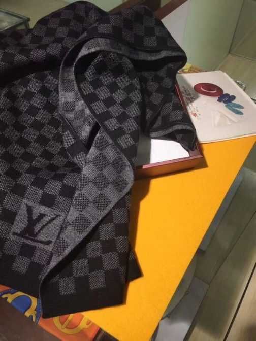 Eșarfă pentru femei bărbaț Louis Vuitton 073