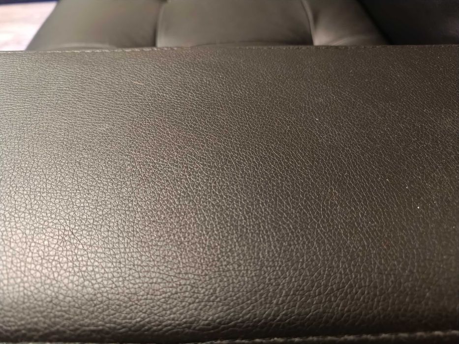 Продавам кожен диван в ОТЛИЧНО състояние!!!