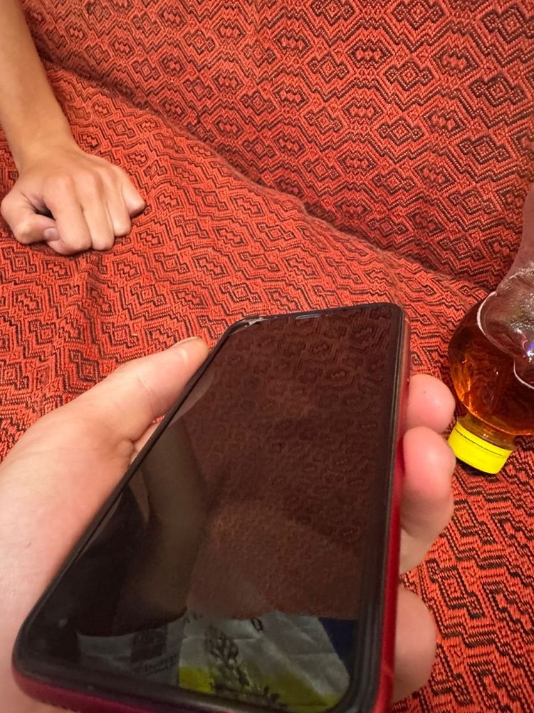 Продам iphone xr