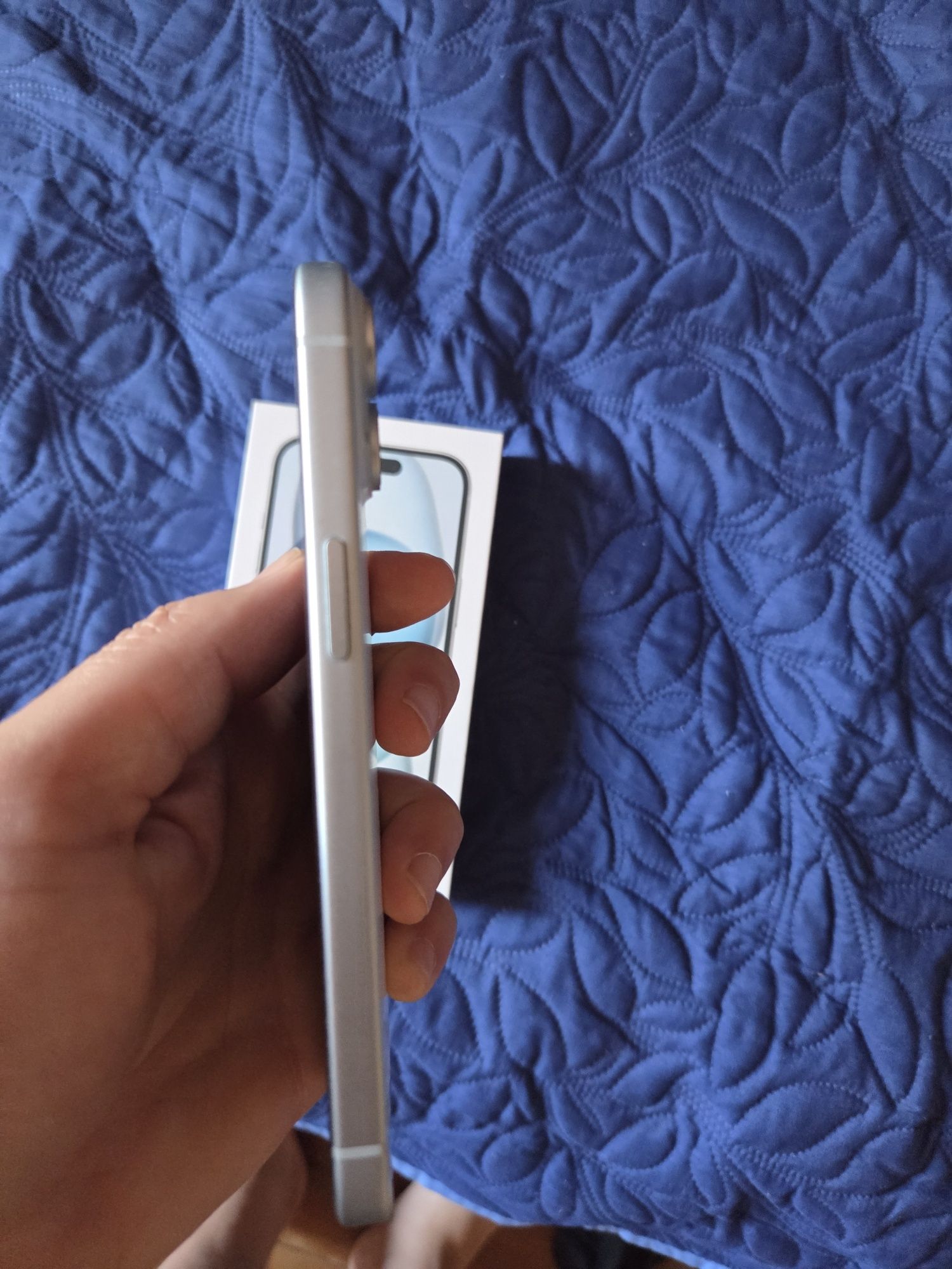 IPhone 15 Blue в  гаранция