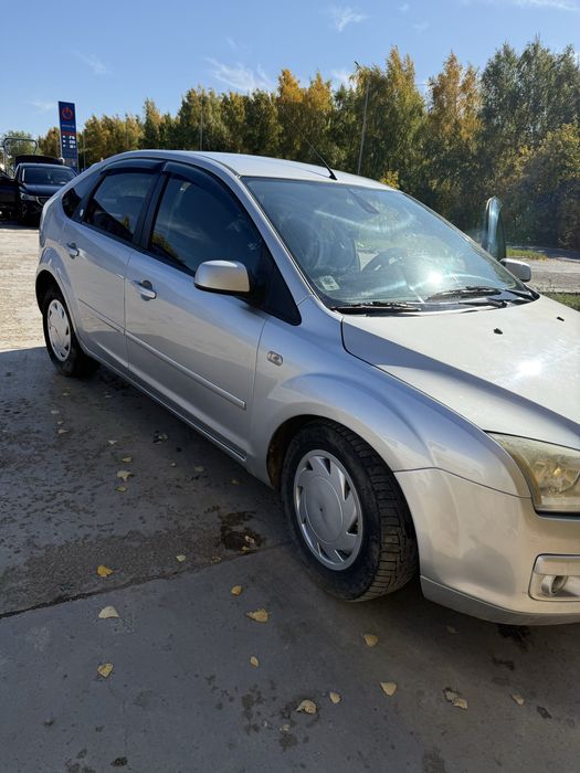 Продам авто форд фокус в хорошем сост