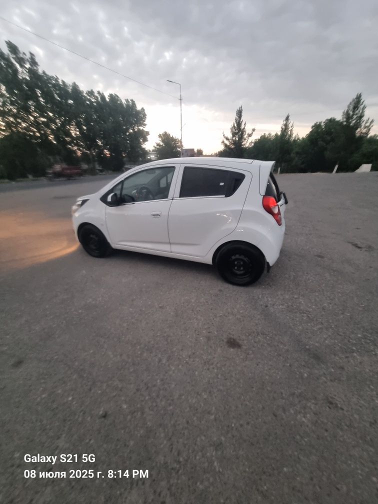 Spark 2-evro sotiladi