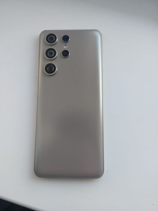 Продается S25 ультра андроид