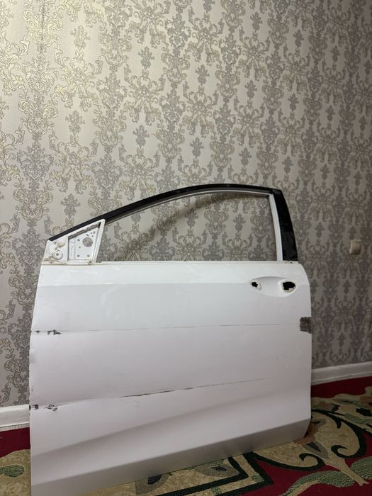 Onix сол жақ есік кузов