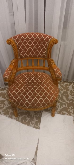 Кресло дерево винтаж