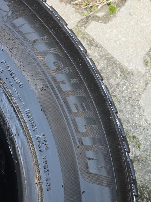 235 65 18 Michelin