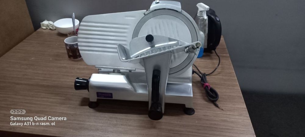 Slayser sotiladi holati zo'r