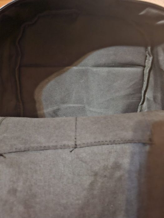 Ghiozdan BAPE ca nou