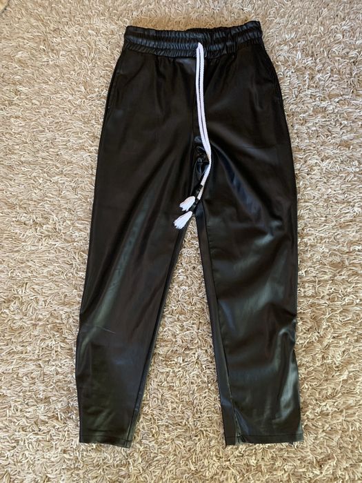 Pantaloni piele young rich