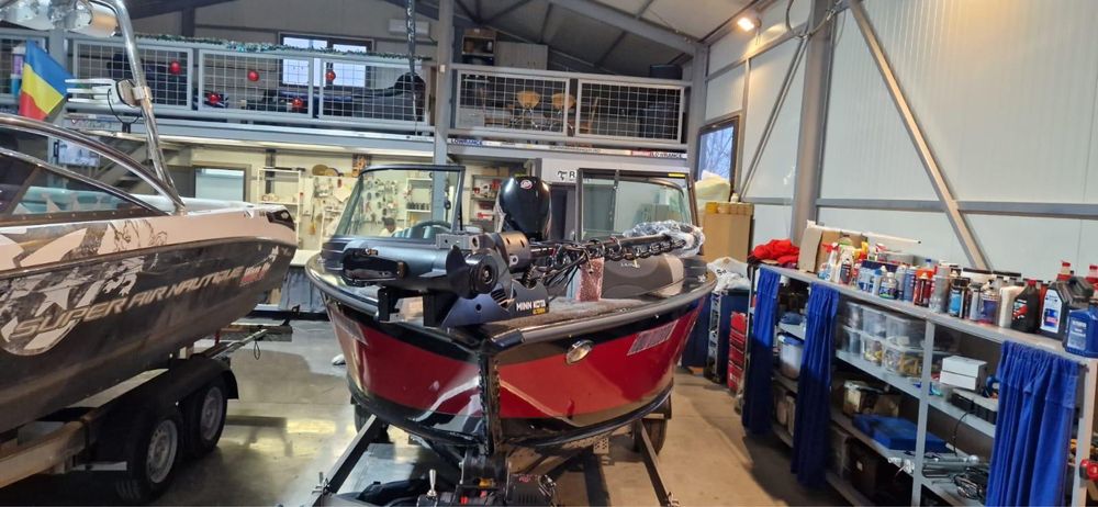 Motor electric Minn Kota Ulterra 80 LB, 24V, AX 152 CM Mdi