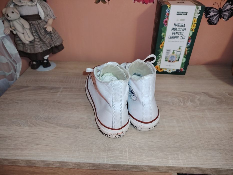 Încălțăminte dama piele in stare foarte buna purtata putin