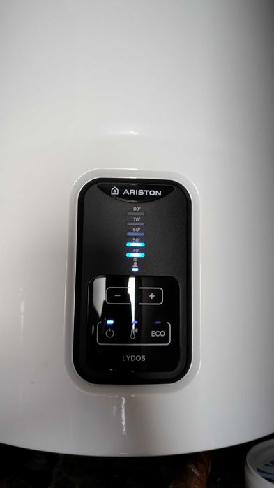 Boiler electric Ariston Lydos Eco; Convector pe Gaz