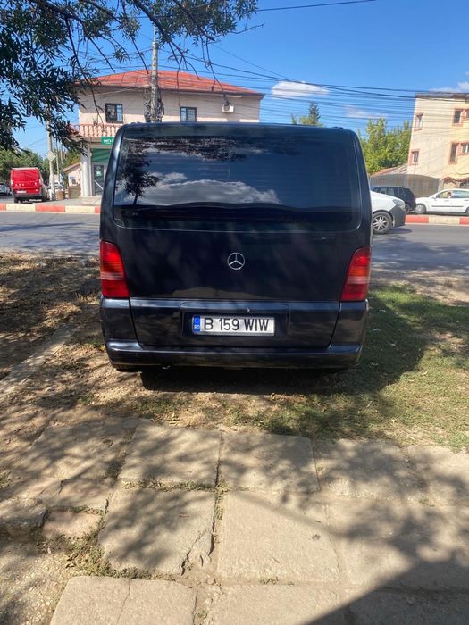 Mecedes benz V220