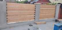 Garduri din panouri tip jaluzea,sipca metalică, plasa bordurata, tabla