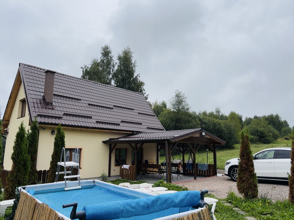 Cabană de închiriat/Piscină /Ciubar jacuzii!