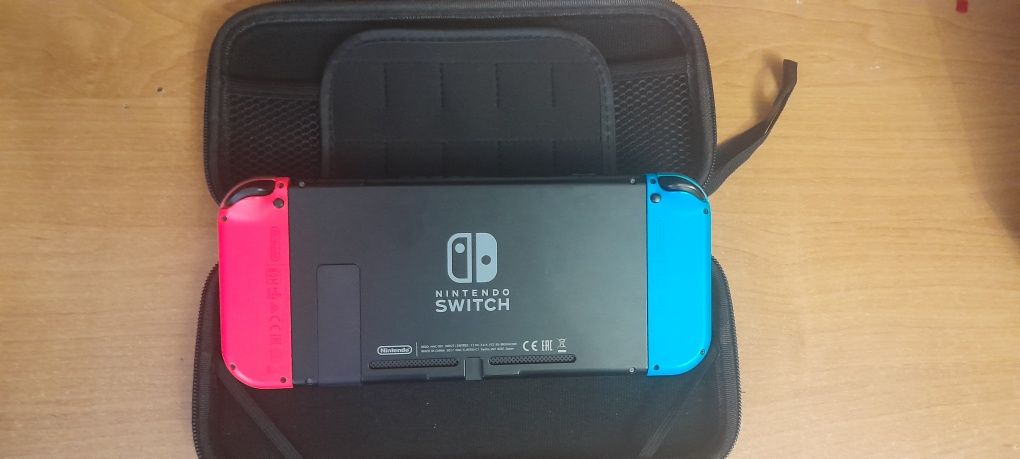 Nintendo switch, 2 ревизии