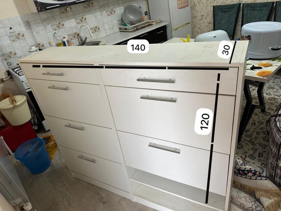 Продам обувница б/у