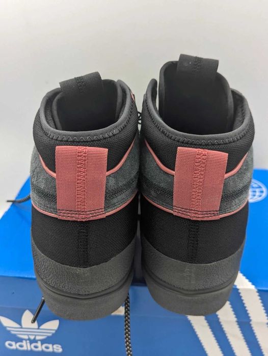 Непромокаеми мъжки боти  Adidas Originals - Grey, Black & Pink Stripe