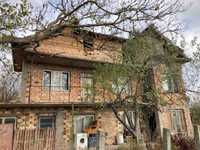 Брокерска агенция "Капитал инвест" продава къща в село Островче