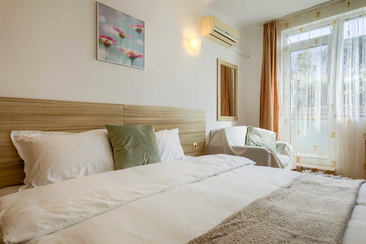 Дава се под наем Едностаен апартамент в Несебър - 34 кв.м за 127.5 € - Снимка #3