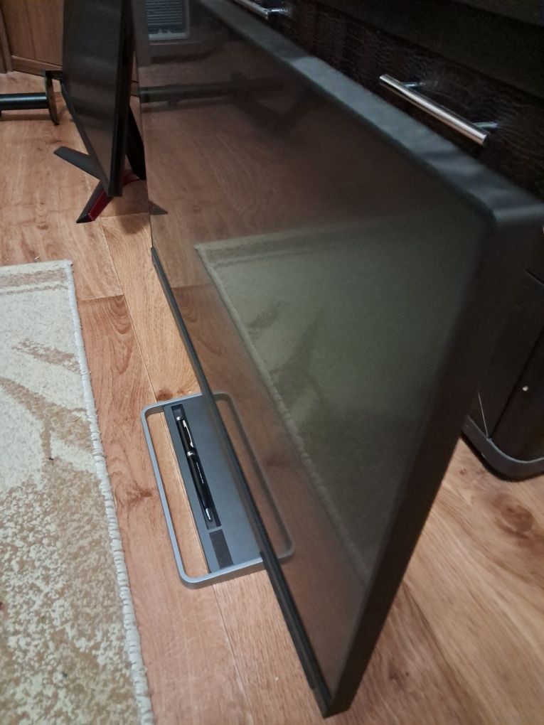 Продам монитор Lenovo l24q-35