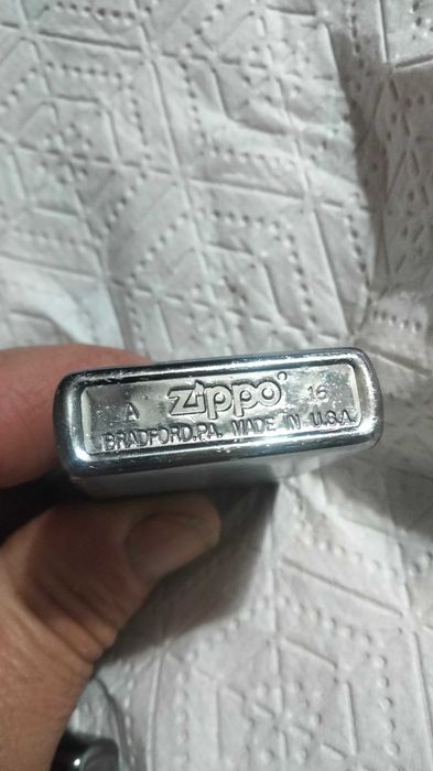 Bricheta Zippo Originală