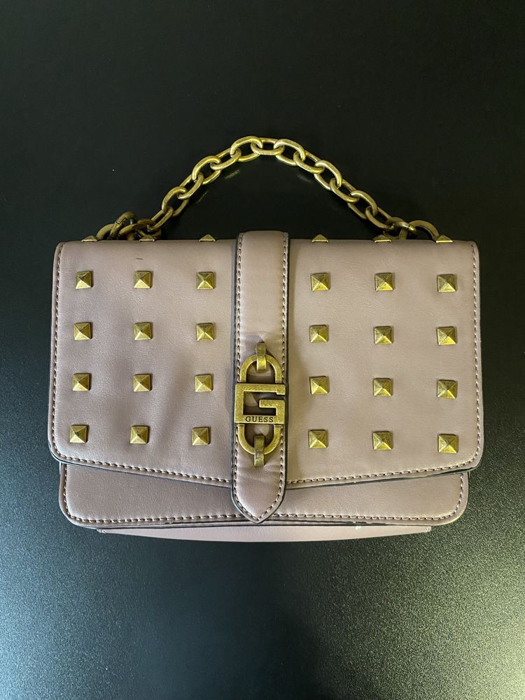 Дамска чанта Guess