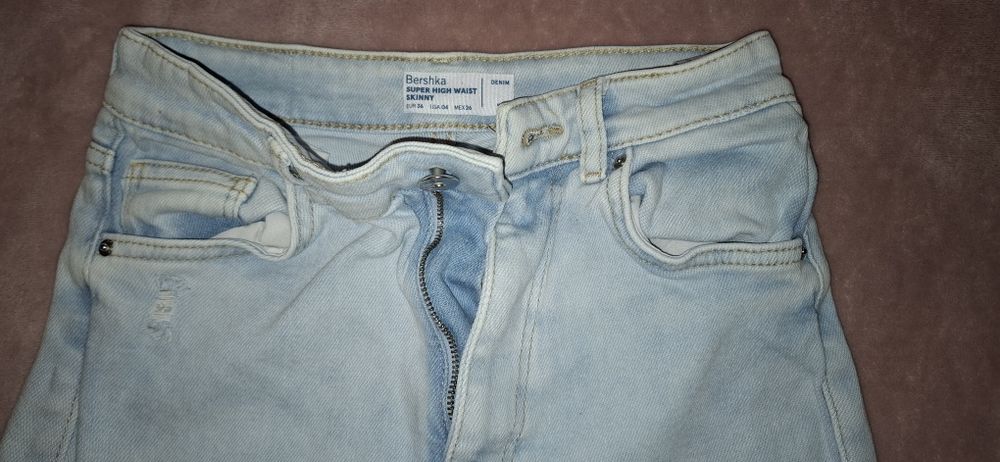 Bershka дънки размер 36